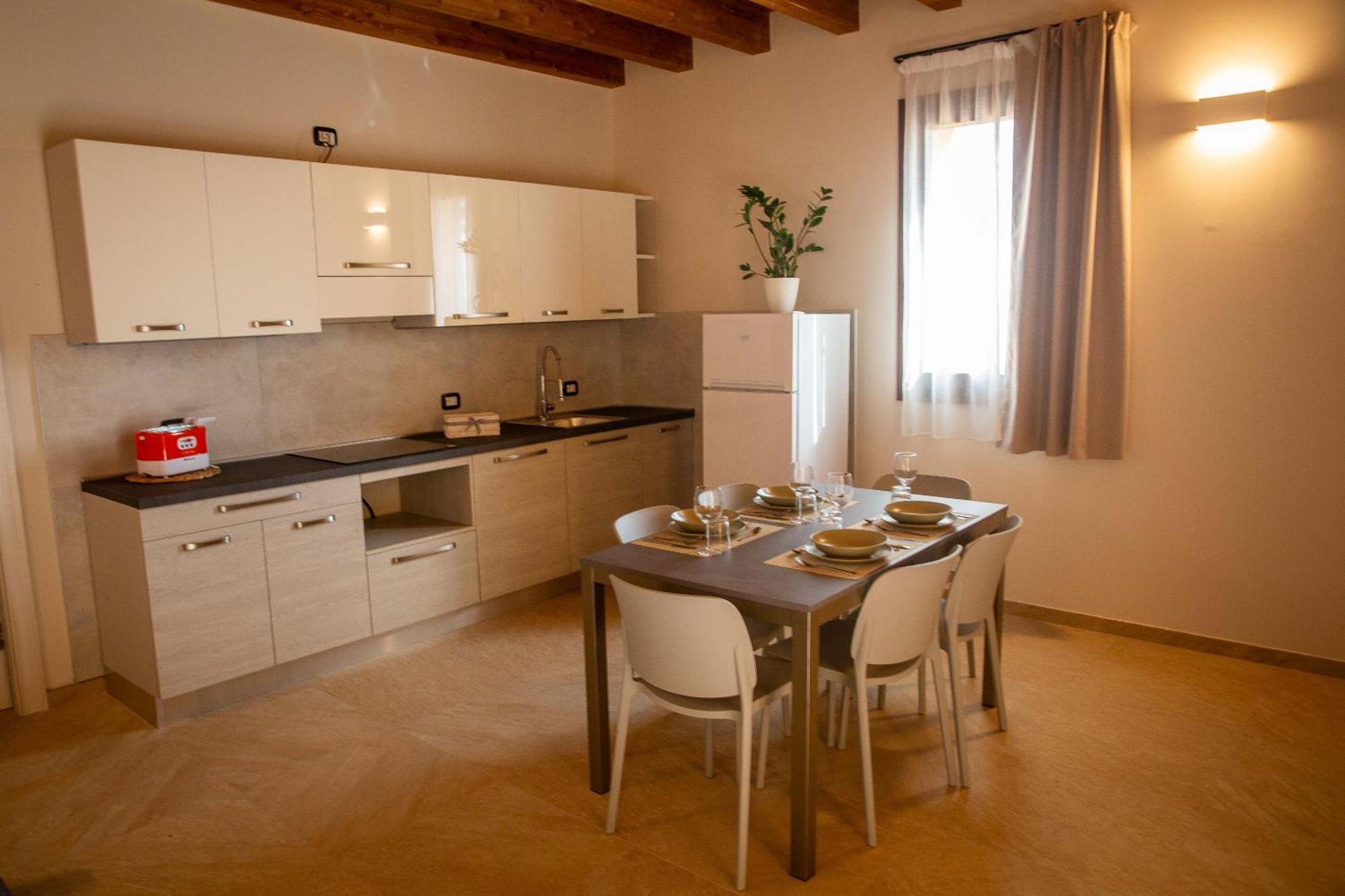 Agriturismo Corte Casa Erminia Colà Exteriör bild