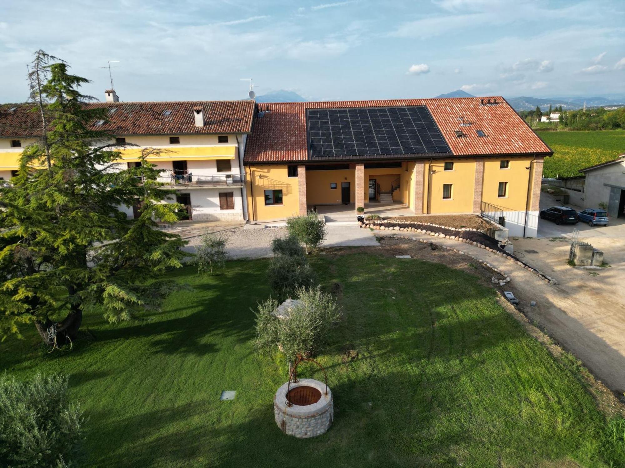 Agriturismo Corte Casa Erminia Colà Exteriör bild